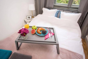 Flamingos Apartment ★ Free Parking ★ City Center ★